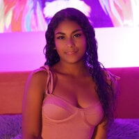 alana_brunette_ webcam model