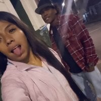 sharllotandnick's Offline Chat Room