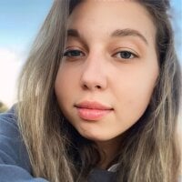 AliceDeann model avatar