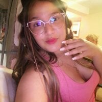 Hanna_sexy_doll's Offline Chat Room