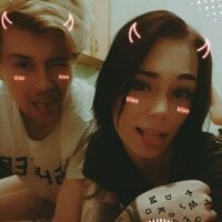 DevilsFoxy Webcam Model Profile xHamsterLive 