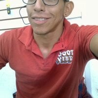 PEmilioGuz666 webcam