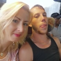 katyandjohn: δωμάτιο συνομιλίας εκτός σύνδεσης