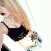 Fantastic_Dawn's Offline Chat Room