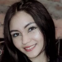 VioletaSweett1 webcam model