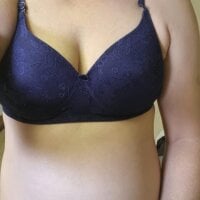 A-qween webcam model