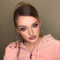 sliving1 Adlı Modelin Çevrimdışı Sohbet Odası