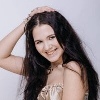 MerciaDancy's Offline Chat Room