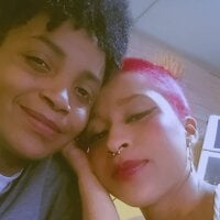 ViolettaAndJulietta's Offline Chat Room