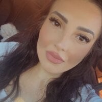 SkinnyJennifer model avatar