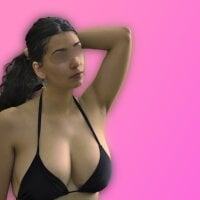 latinaxoluna from Stripchat