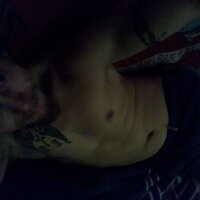 johnnybbad853785's Offline Chat Room