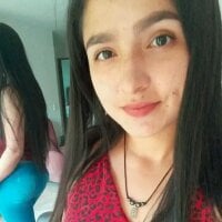 sweet_luna01's Offline Chat Room