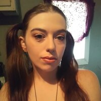 KinkyHippie420's Offline Chat Room