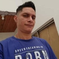 Antoniopow32 webcam model