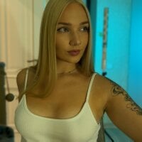 1AlexaGoddess3 webcam