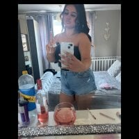 Wild_Busty_Niyah_XX webcam model