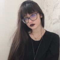 CoralieLarou's Offline Chat Room