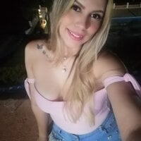 Model GoodforKarina_