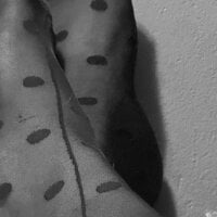 queenliaxx: δωμάτιο συνομιλίας εκτός σύνδεσης