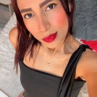 sara_linares webcam model