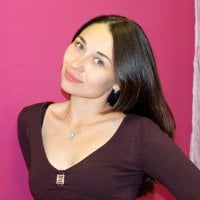 AdrianaSparkles' Offline Chat Room