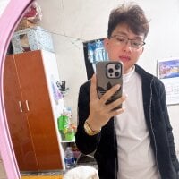 Opus_yoo's Avatar Pic