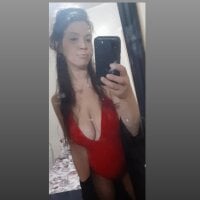 heidihoeee17's Offline Chat Room