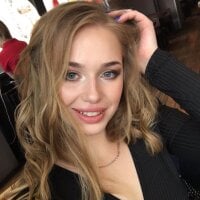 JessicaLanes' Offline Chat Room