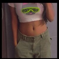 Yours_shivi's Offline Chat Room