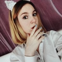 auroraarron's Offline Chat Room