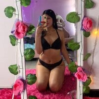 غرفة دردشة JeniferPink_ دون اتصال