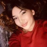 LaraXTaiber's Offline Chat Room