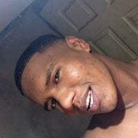 Jonhtom2882playboy webcam