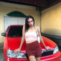 ursweet_kyriel webcam