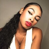 larissa_adams webcam