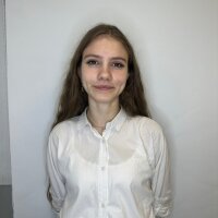 ZendayaZe Adlı Modelin Çevrimdışı Sohbet Odası
