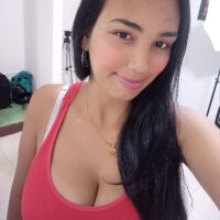 JulianaMonsalve's Avatar Pic