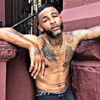 TGLZaddy webcam model