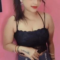 Kayra_Dey webcam