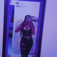 coccomiel's Offline Chat Room