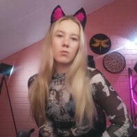 Lina_Kim_ Offline Chatraum