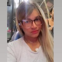 alice_carioca's Offline Chat Room