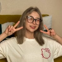 Alika_leal webcam model