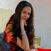 MeredithHunnt model avatar