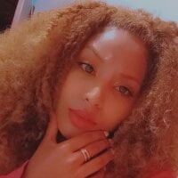 Litzy_Curly webcam model