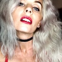 WintersParadise's Offline Chat Room