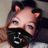 DelilahFox Offline Chatraum