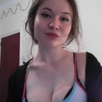 Offline chatovací místnost ErinEros