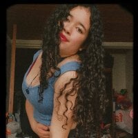 Alexandra_tay